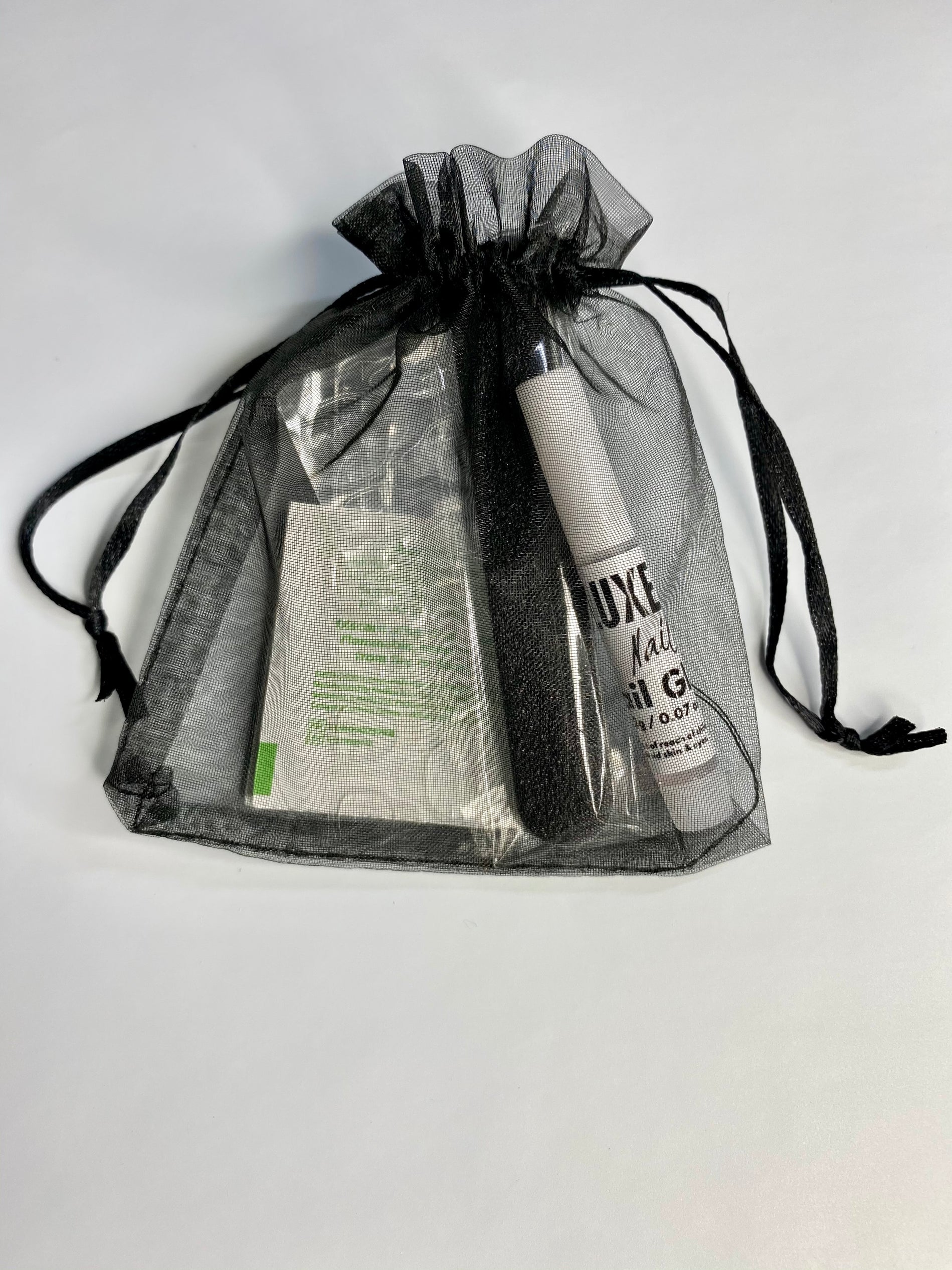 Press Onz Essentials